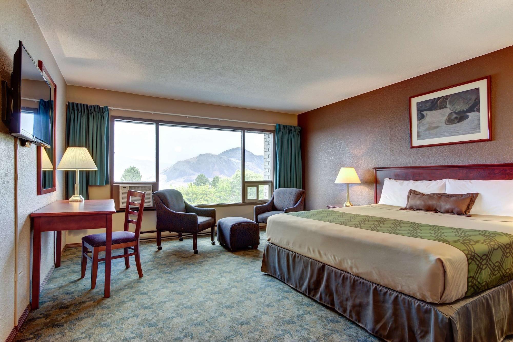 Knights Inn Камлупс Екстериор снимка